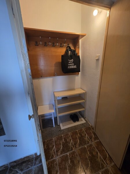 Titan, inchiriere 2 cam., 360 euro/luna