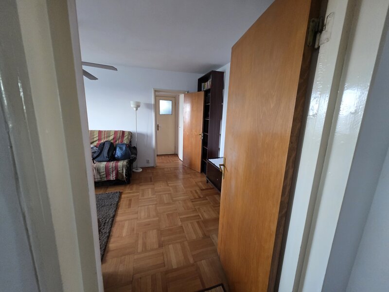 Titan, inchiriere 2 cam., 360 euro/luna