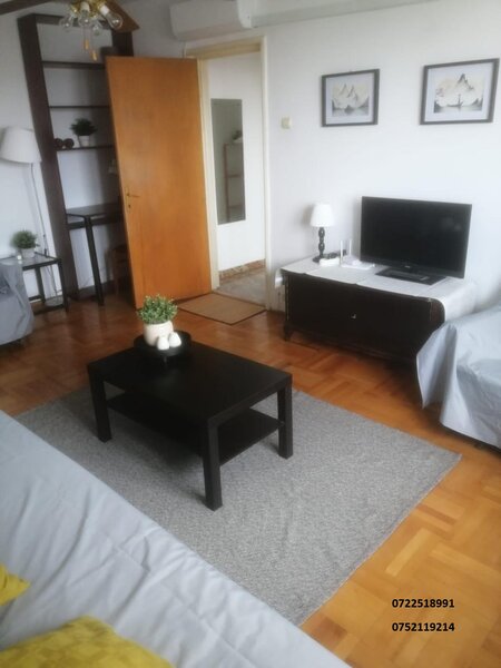 Titan, inchiriere 2 cam., 360 euro/luna